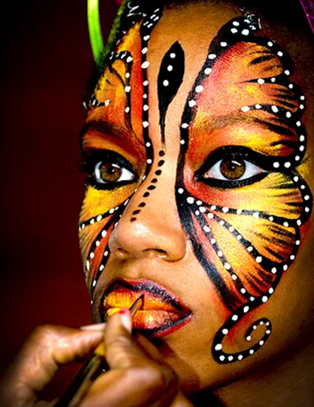 CREATIVE MAKEUP